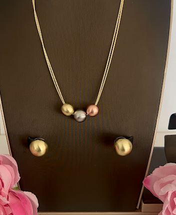 3 tones Brazilian gold earrings & necklace set