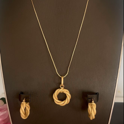 Romania Gold Hoop Earrings & Pendant Set
