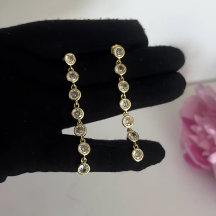 Gold plated dropping earring with zircon stones