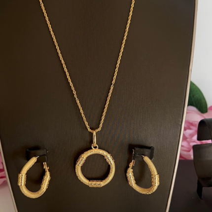 Romania gold earrings & pendant set