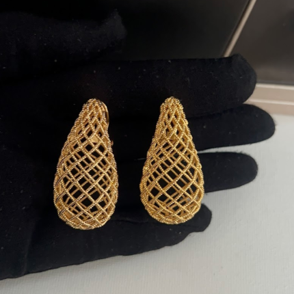 Romania gold hook earrings