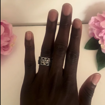 Men's silver ring