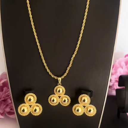 Romania gold earrings & pendant set