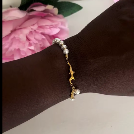Gold plated bracelet with pebbles