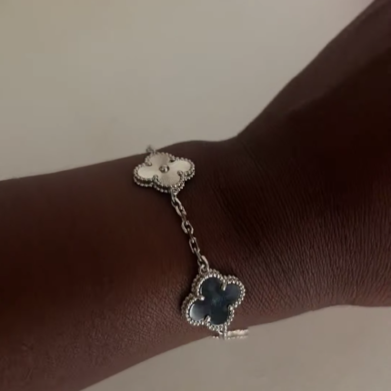 Top quality clover bracelet